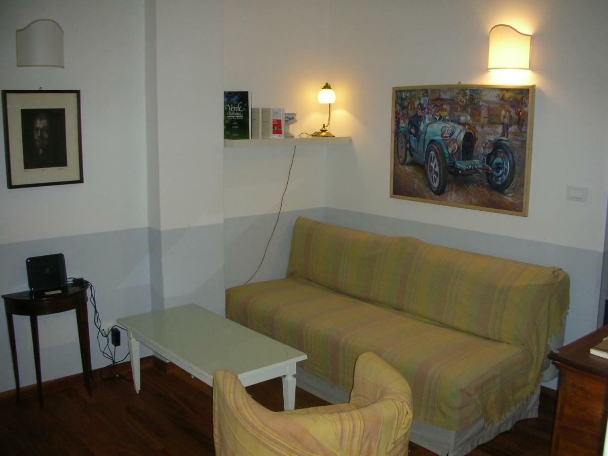 Nice Apartments In Downtown بولونيا المظهر الخارجي الصورة